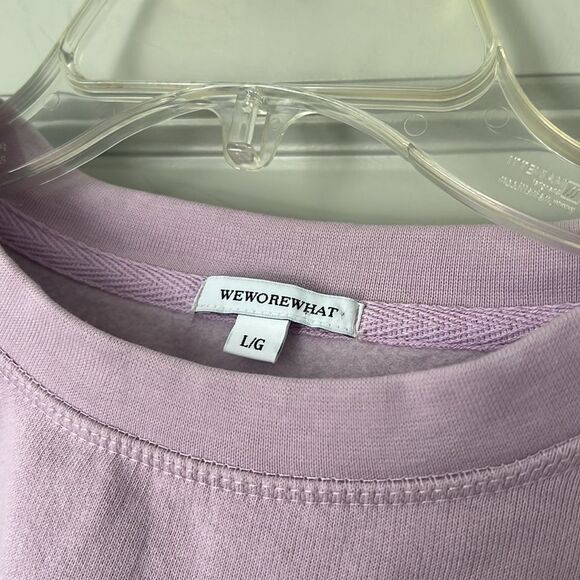 WeWoreWhat • Lilac cropped sweatshirt - Picture 6 of 6